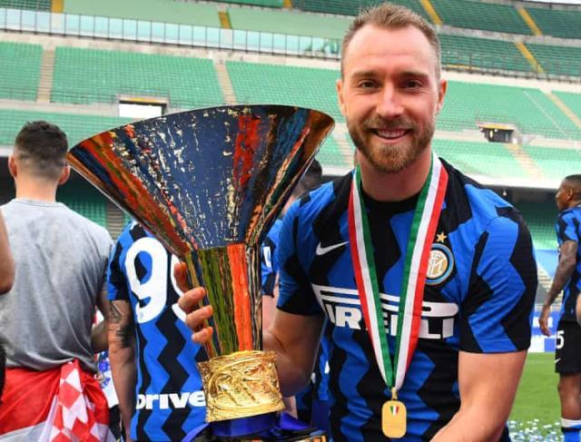 1639791774155080638.jpg 2532.jpg